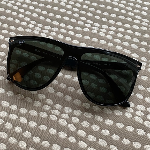 Ray-Ban Accessories - Ray-Ban 146mm Black Shield Sunglasses